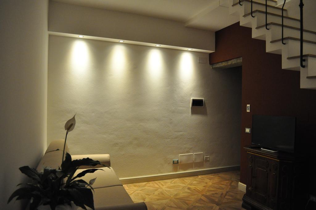 Buonincontro Apartment ฟลอเรนซ์ ห้อง รูปภาพ